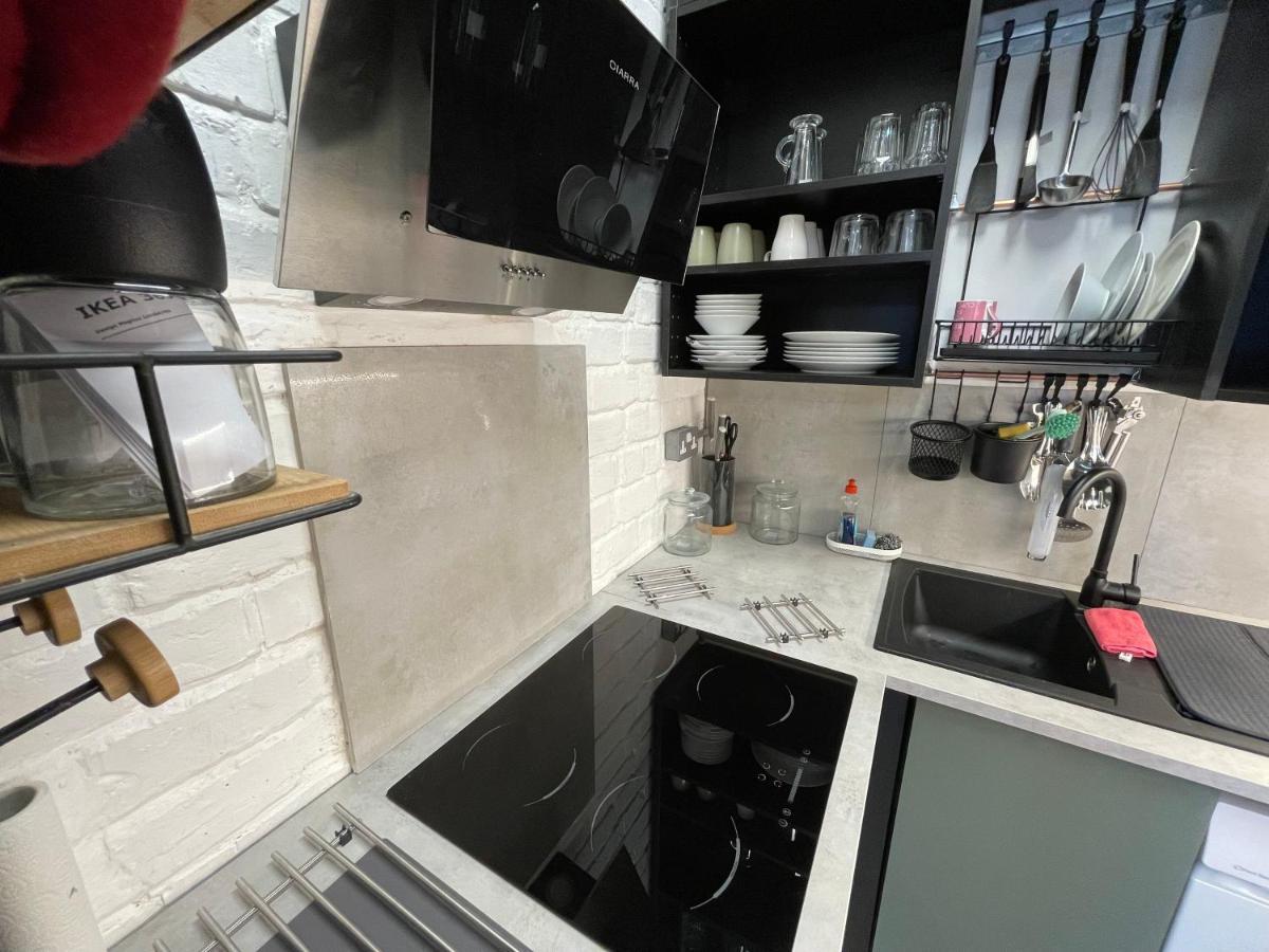Adeamstays Provides Beautiful Centrally Located 1 And 2 Bed Apartments On Liverpools Boulevard Exterior foto