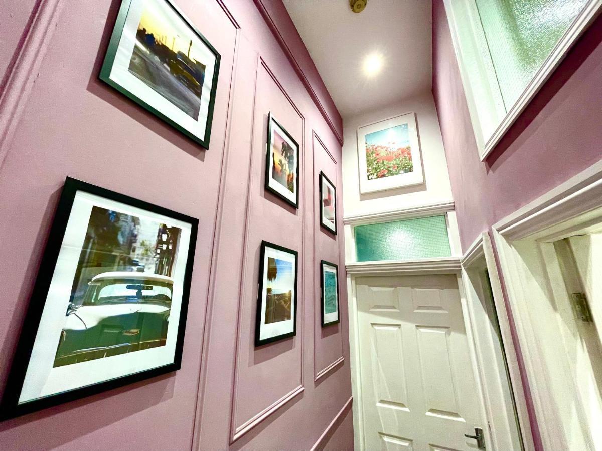 Adeamstays Provides Beautiful Centrally Located 1 And 2 Bed Apartments On Liverpools Boulevard Exterior foto
