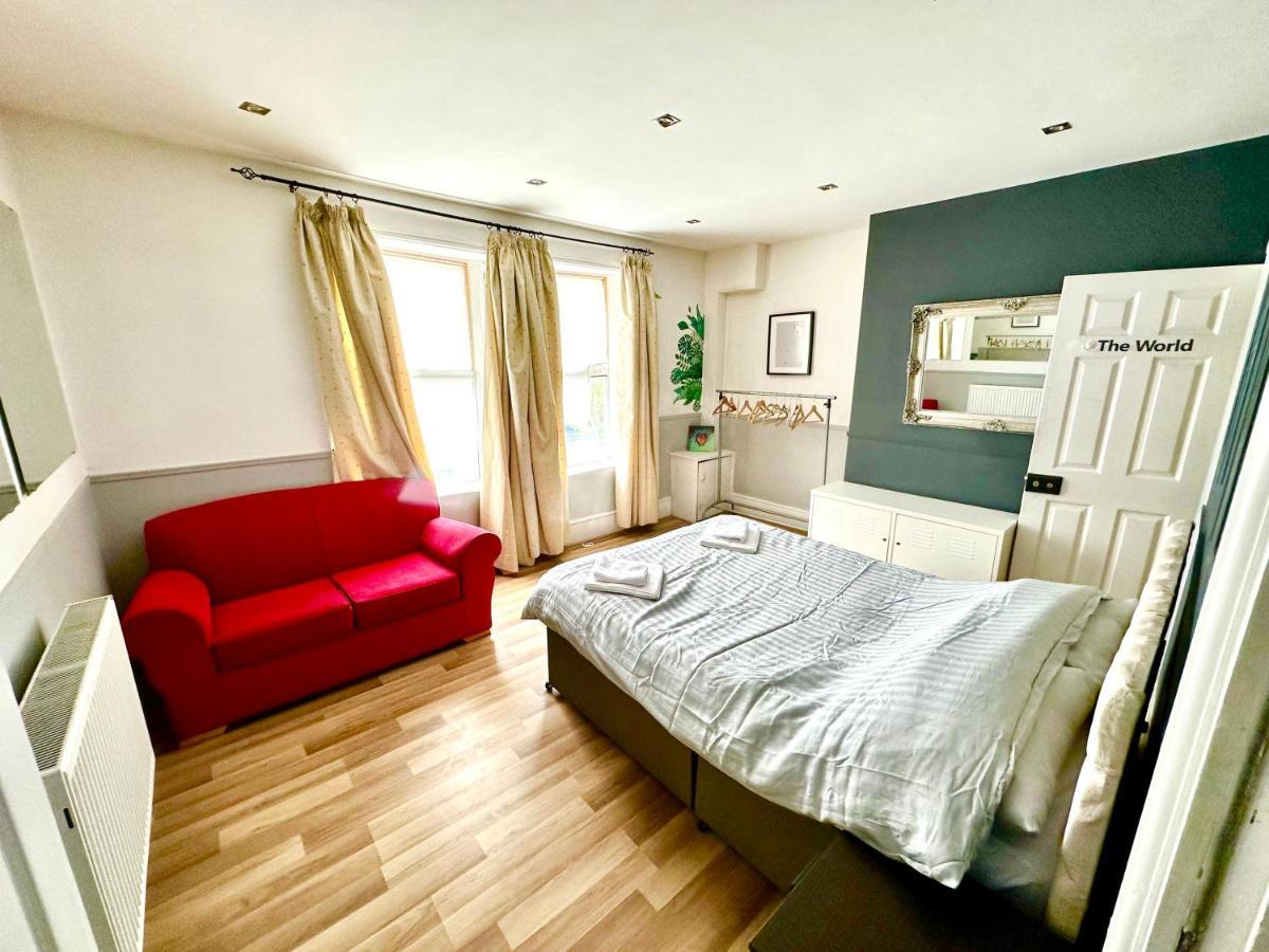 Adeamstays Provides Beautiful Centrally Located 1 And 2 Bed Apartments On Liverpools Boulevard Exterior foto